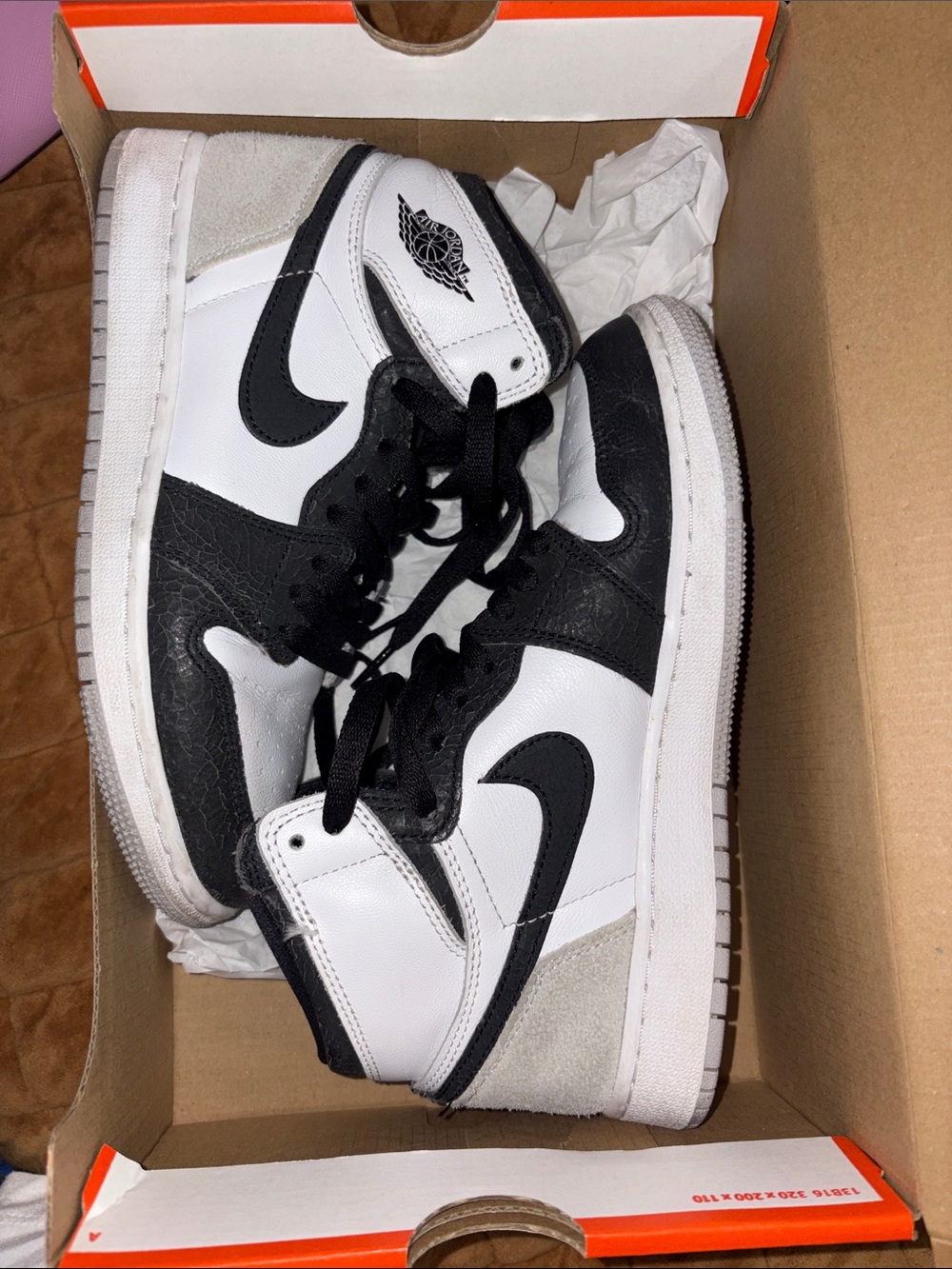 Nike Men's Black and White High-Top Sneakers